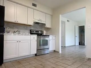 $2,000 | 50 West 11th Street, Unit 1, Hialeah, FL 33010