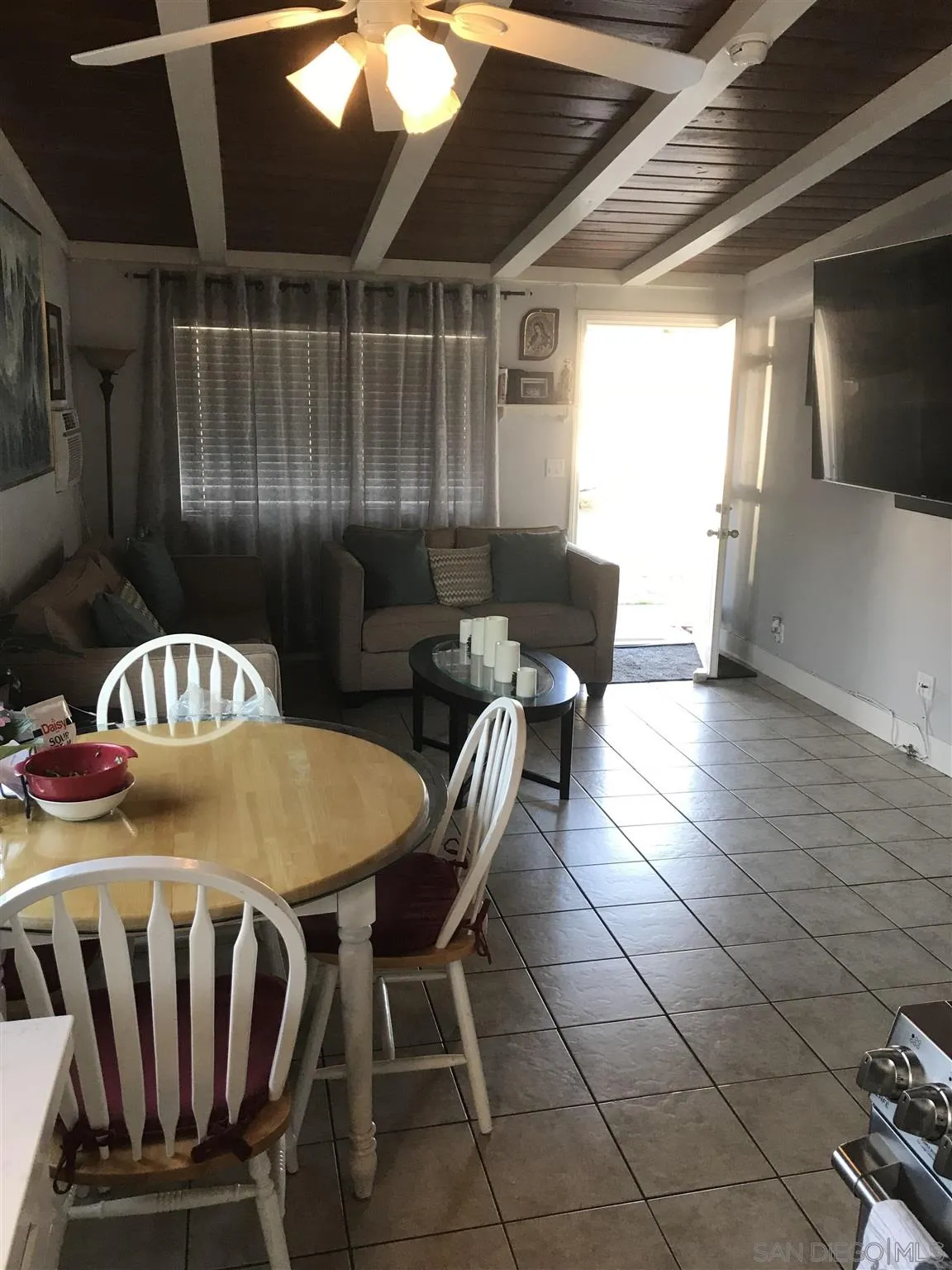 395-397 Eddie Drive Vista, CA 92083 - Photo 8 of 30 a view of a dining room with furniture