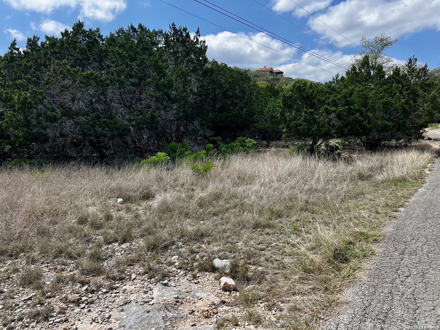 16 Cedar Rdg Lane Concan, TX 78838 - Photo 5 of 8