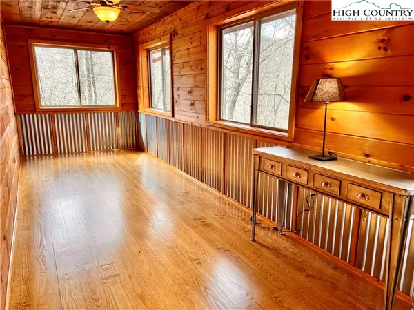 $469,000 | 140 Vixen Den Drive, Zionville, NC 28698