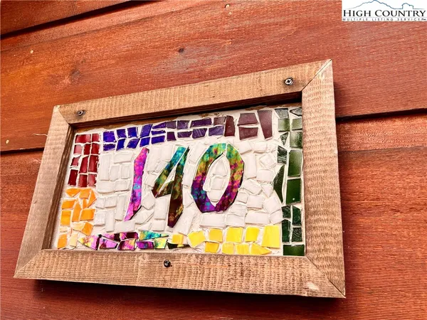 $469,000 | 140 Vixen Den Drive, Zionville, NC 28698