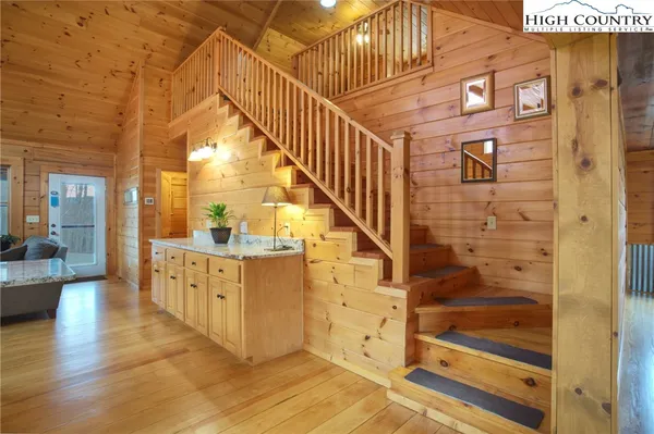 $469,000 | 140 Vixen Den Drive, Zionville, NC 28698