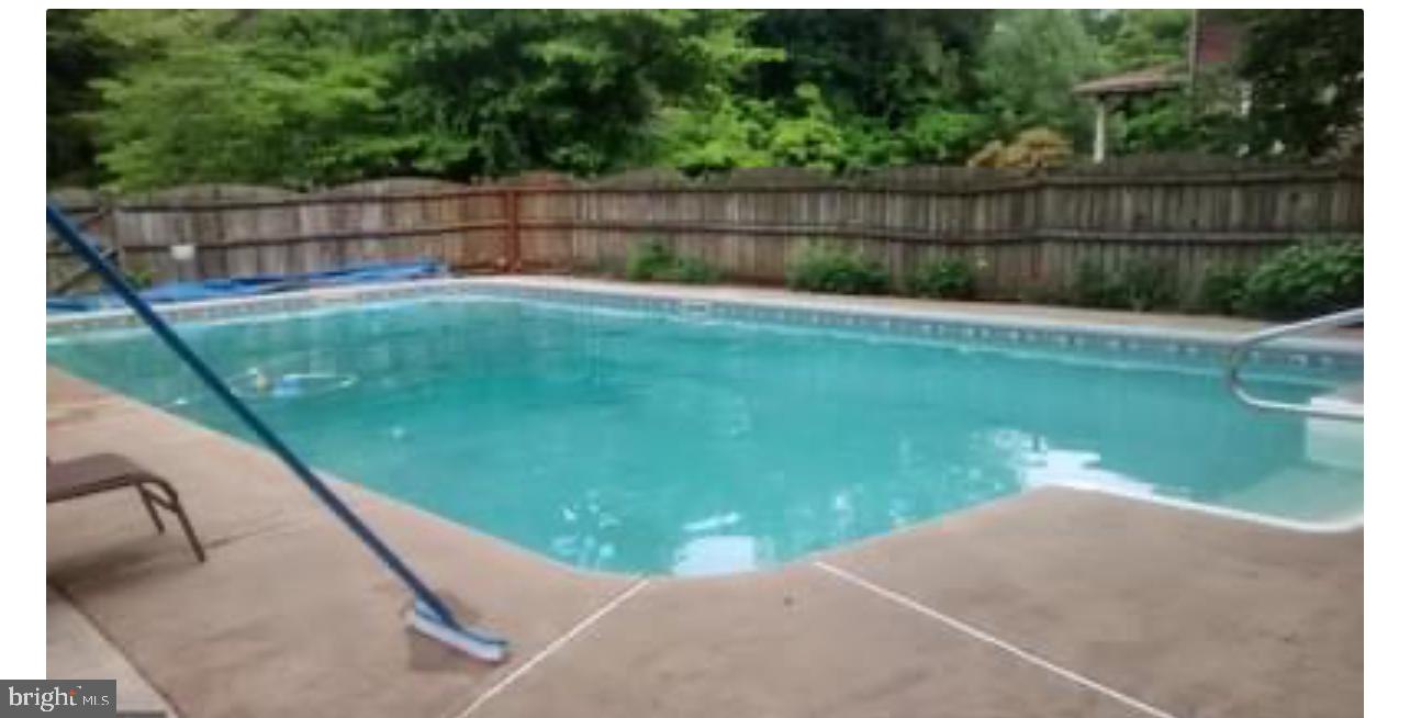 134 Hilldale Road Lansdowne, PA 19050 - Photo 4 of 19