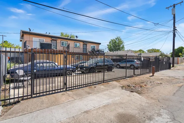 $850,000 | 2436 Connie Drive, Sacramento, CA 95815