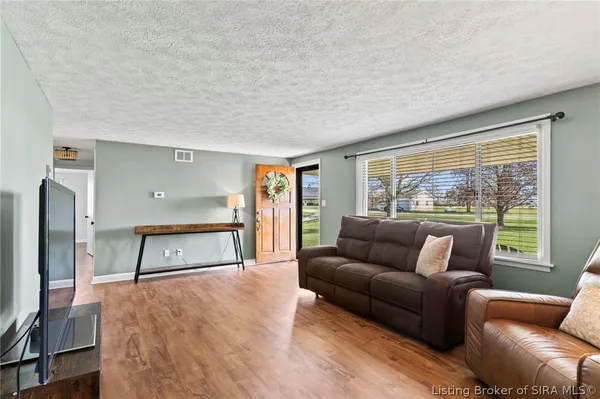 $315,000 | 2816 North Rykers Ridge Road, Madison, IN 47250
