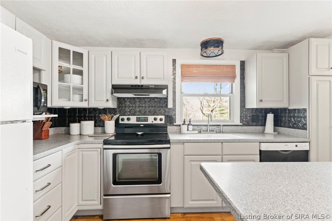 2816 North Rykers Ridge Road Madison, IN 47250 - Photo 9 of 27