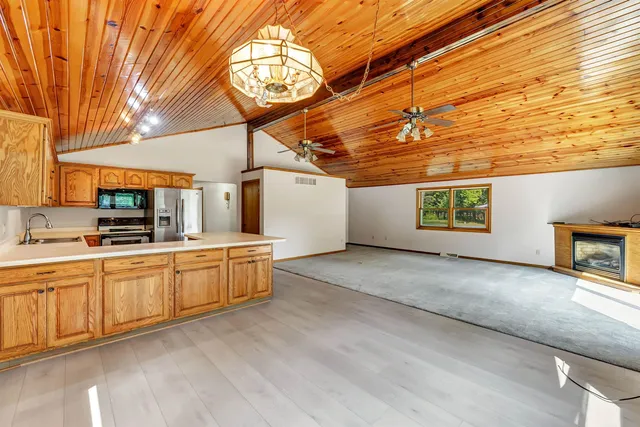 $414,900 | N6568 State Highway 180, Marinette, WI 54143