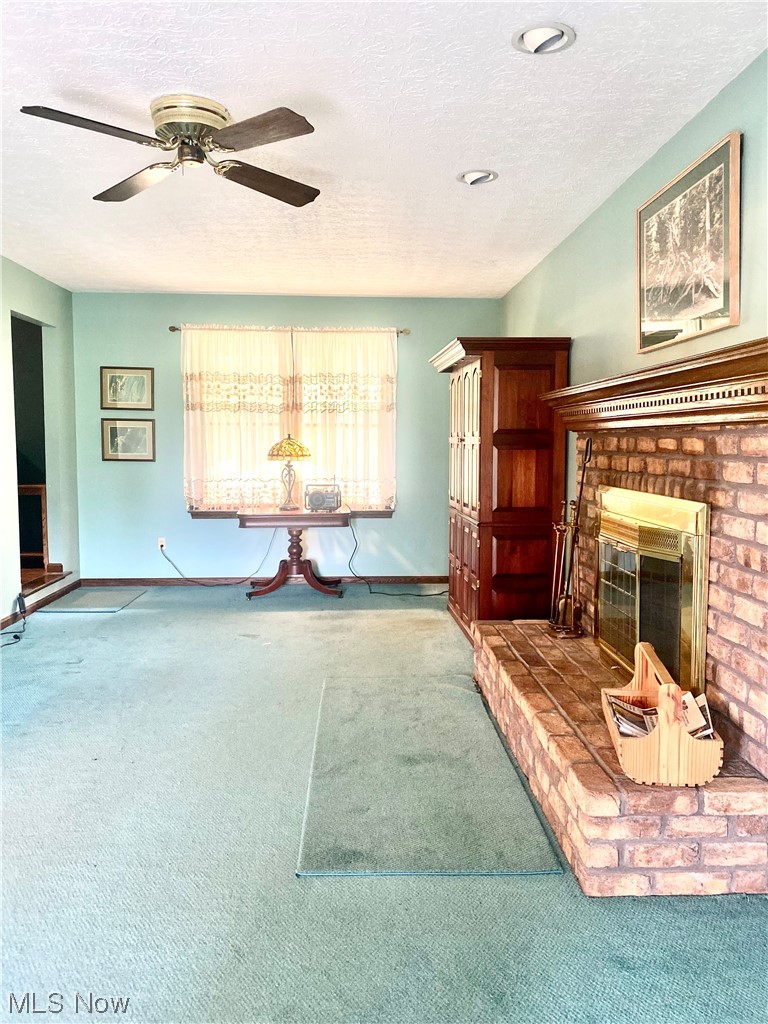 2358 Krumroy Road Akron, OH 44312 - Photo 17 of 35