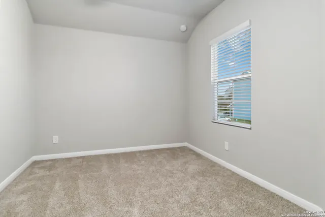 $1,800 | 13334 Rowdy Cove, San Antonio, TX 78249