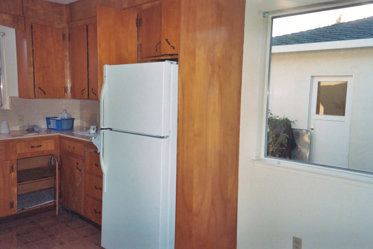 1020 Williams Way Mountain View, CA 94040 - Photo 5 of 7