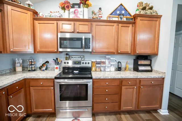 $314,900 | 231 High Street, North Vernon, IN 47265