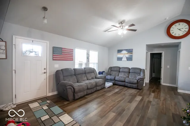 $314,900 | 231 High Street, North Vernon, IN 47265