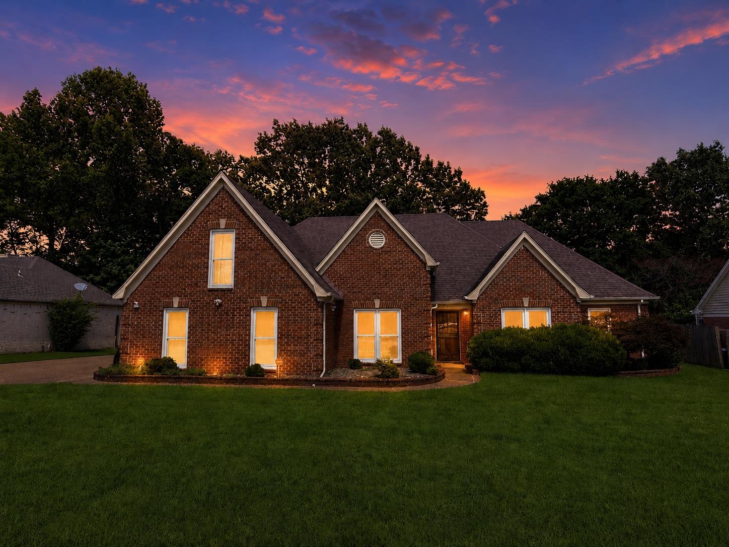 326 South Sanga Road Cordova, TN 38018 - Photo 2 of 32 Front house