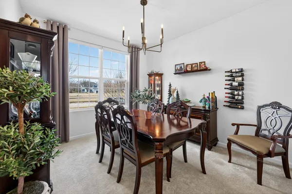 $499,900 | 2110 Silver Leaf Drive, Island Lake, IL 60042