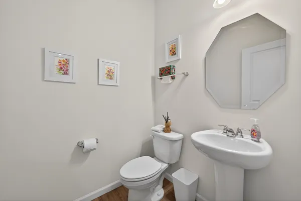 $499,900 | 2110 Silver Leaf Drive, Island Lake, IL 60042