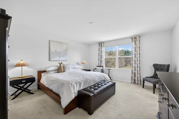 $499,900 | 2110 Silver Leaf Drive, Island Lake, IL 60042