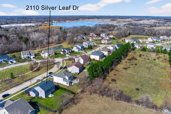 $499,900 | 2110 Silver Leaf Drive, Island Lake, IL 60042