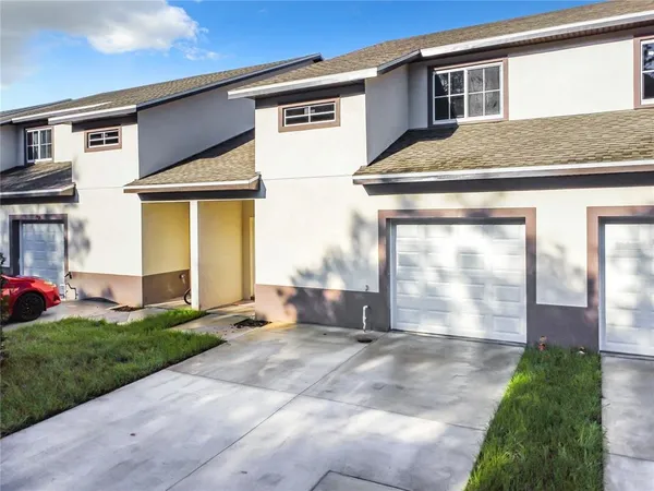$1,950 | 1750 Barton Towne Circle, St. Cloud, FL 34769