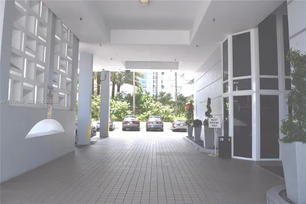 $4,300 | 9341 Collins Avenue, Unit 1204, Surfside, FL 33154