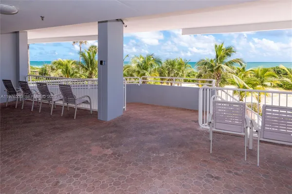 $4,300 | 9341 Collins Avenue, Unit 1204, Surfside, FL 33154