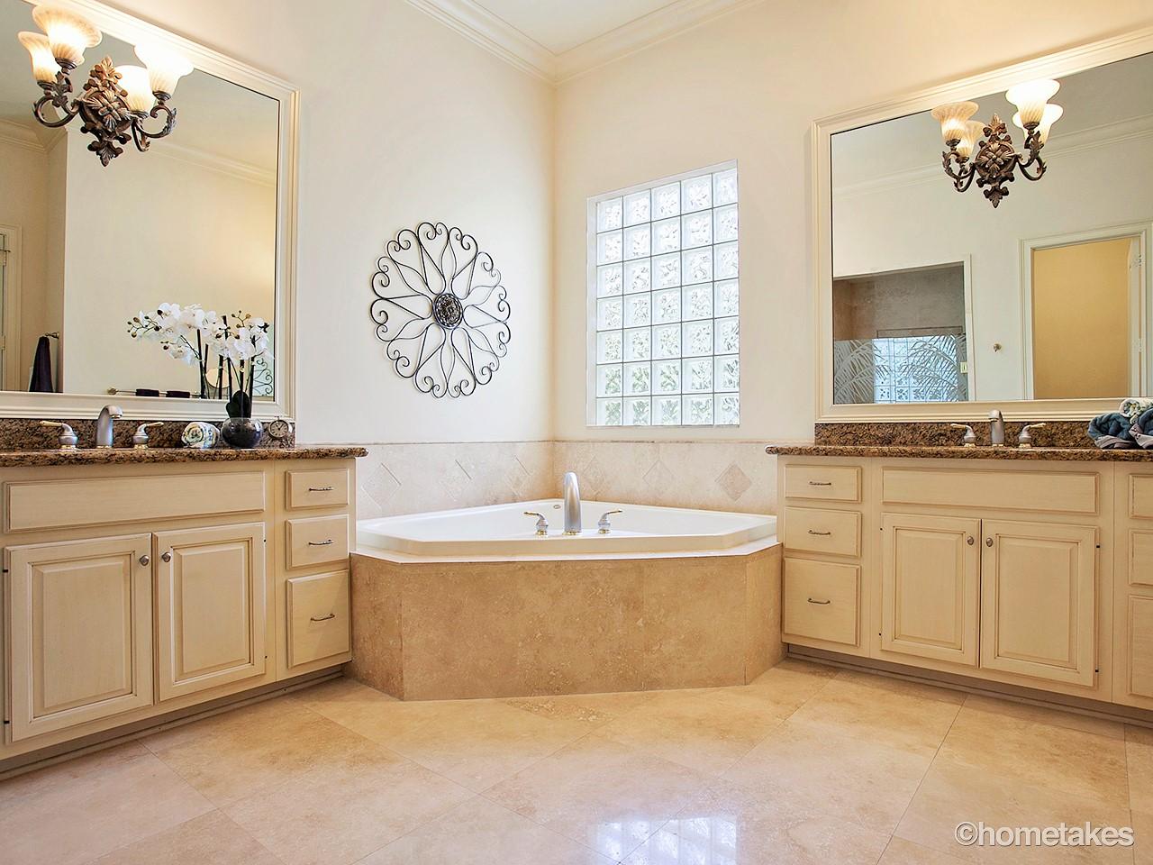 116 Santander Drive Jupiter, FL 33458 - Photo 23 of 40 Master Bath