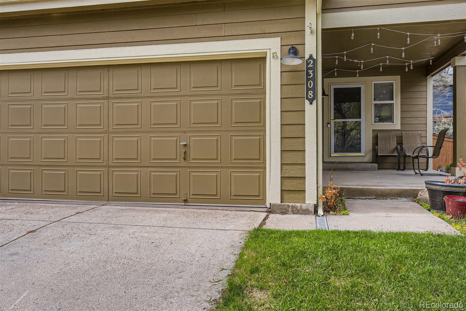 2308 Hyacinth Road Highlands Ranch, CO 80129 - Photo 3 of 30 Gallery Image 3