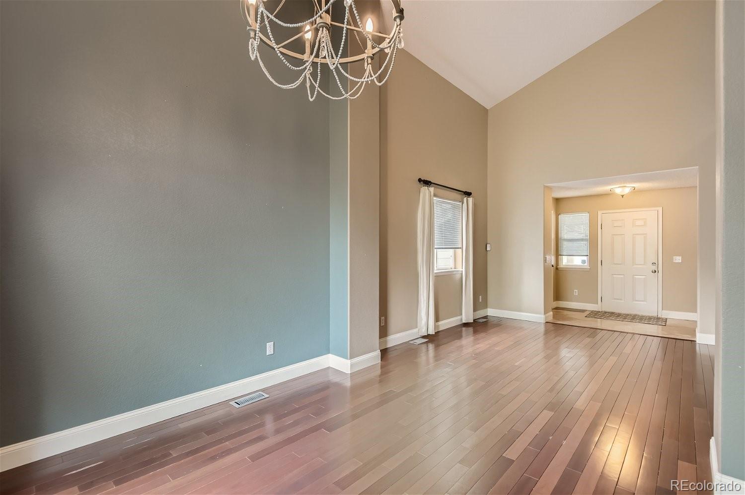2308 Hyacinth Road Highlands Ranch, CO 80129 - Photo 5 of 30 Gallery Image 5