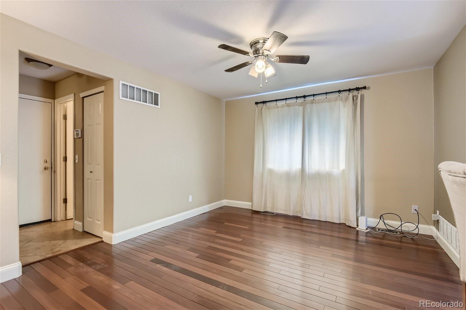 2308 Hyacinth Road Highlands Ranch, CO 80129 - Photo 6 of 30 Gallery Image 6