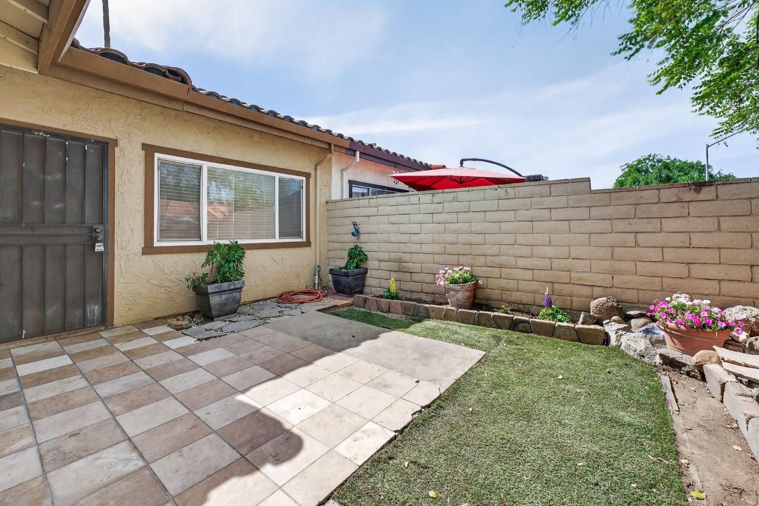 2104 Sharon Way Modesto, CA 95350 - Photo 5 of 28