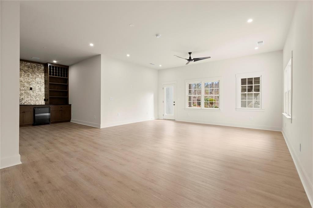 539 Schofield Drive Powder Springs, GA 30127 - Photo 33 of 45 an empty room with windows and closet