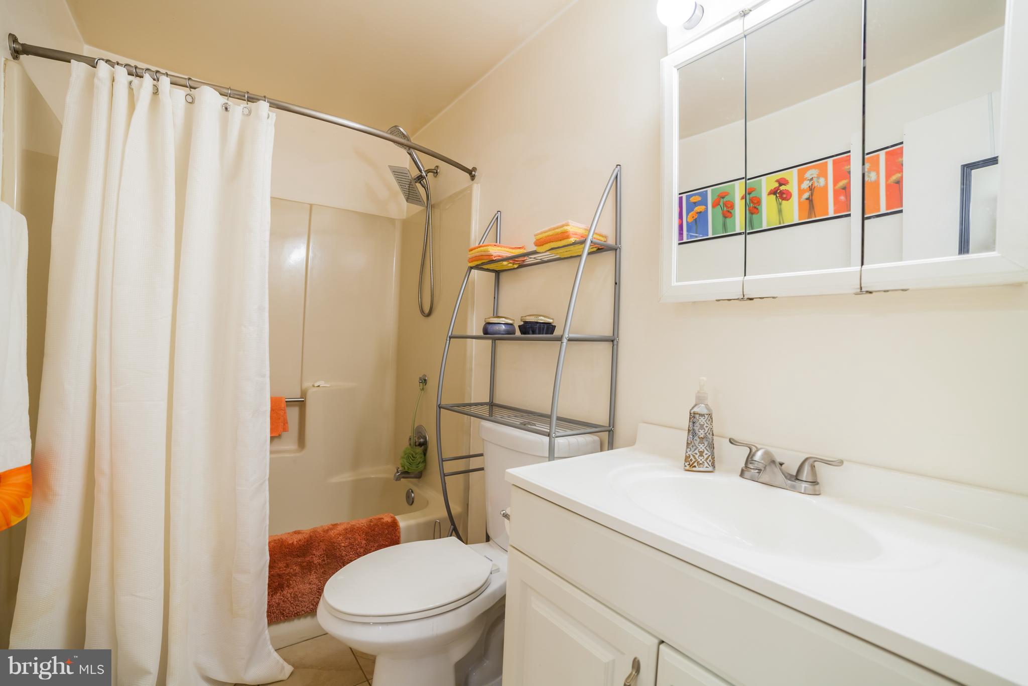 3606 Clifmar Road Baltimore, MD 21244 - Photo 8 of 23