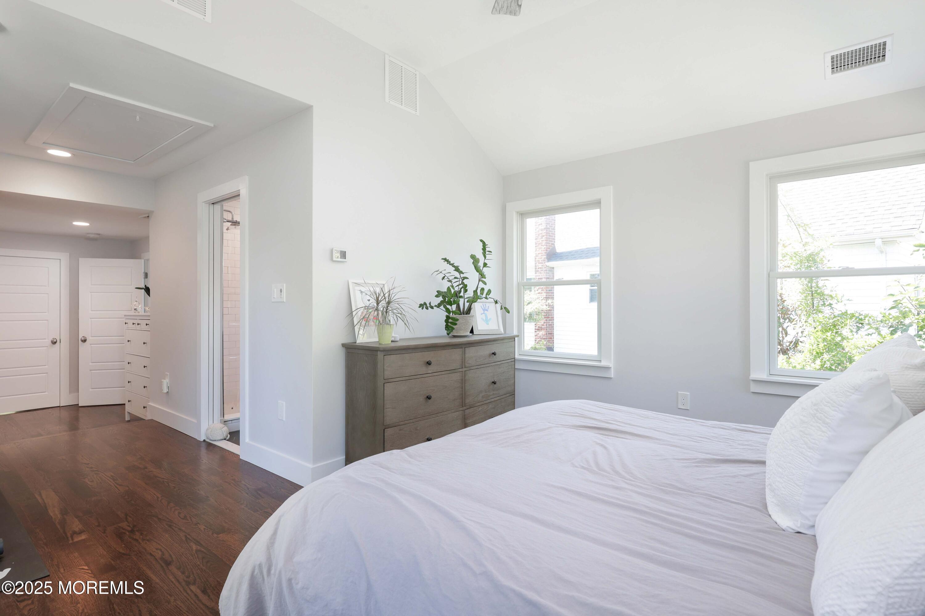 42 Ridge Road Rumson, NJ 07760 - Photo 13 of 34 Suite