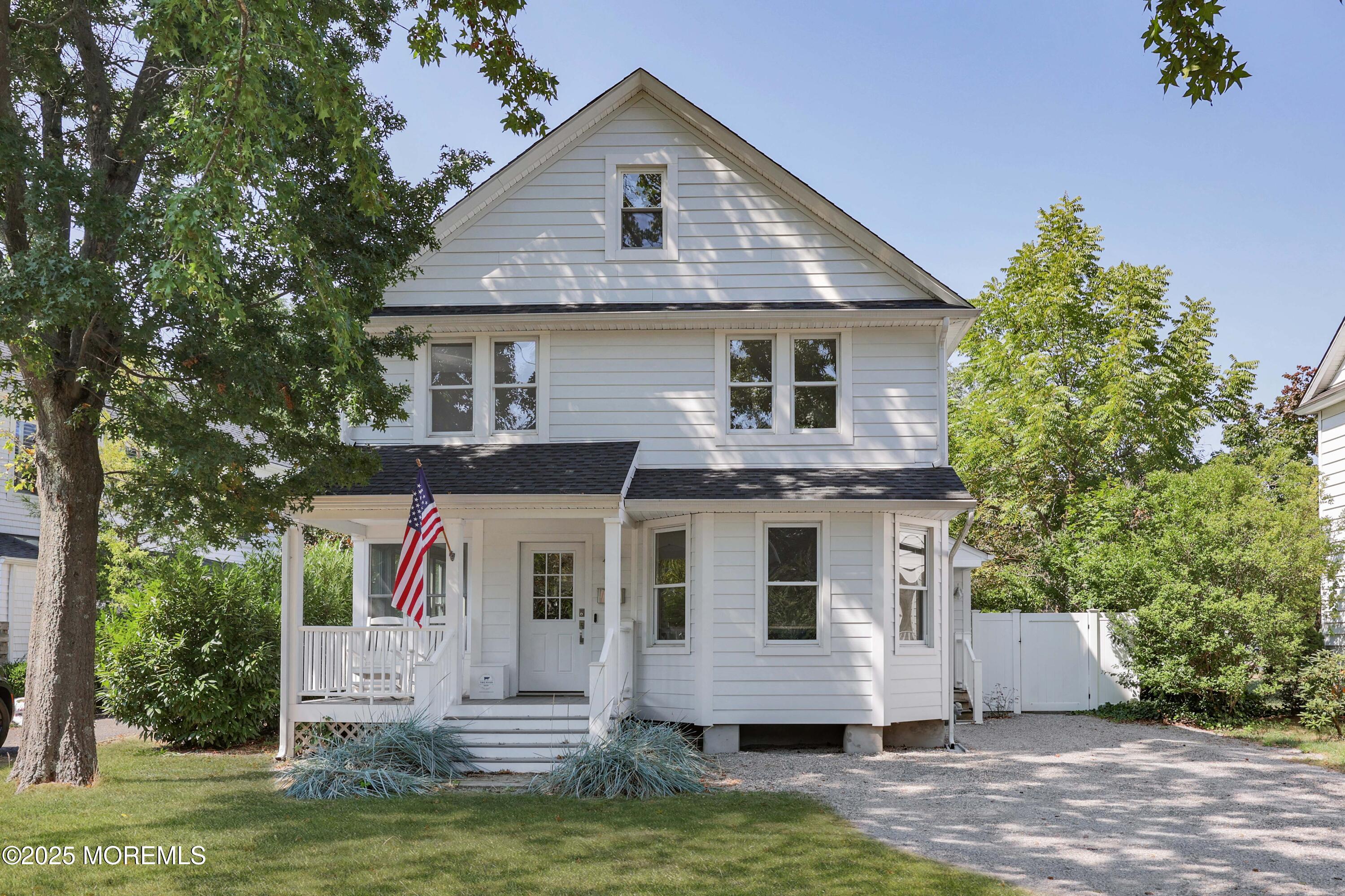 42 Ridge Road Rumson, NJ 07760 - Photo 31 of 34 Rocking Chair Porch