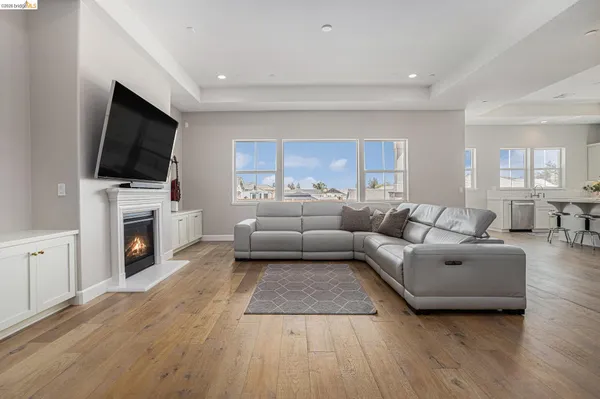 $1,199,000 | 5010 Neroly Road, Oakley, CA 94561