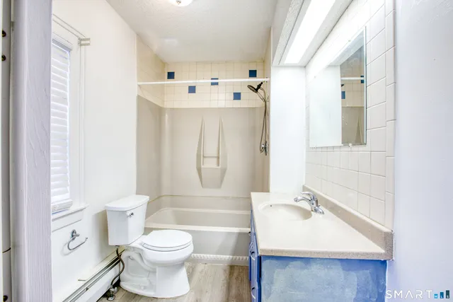 $2,500 | 117 John Avenue, Bristol, CT 06010