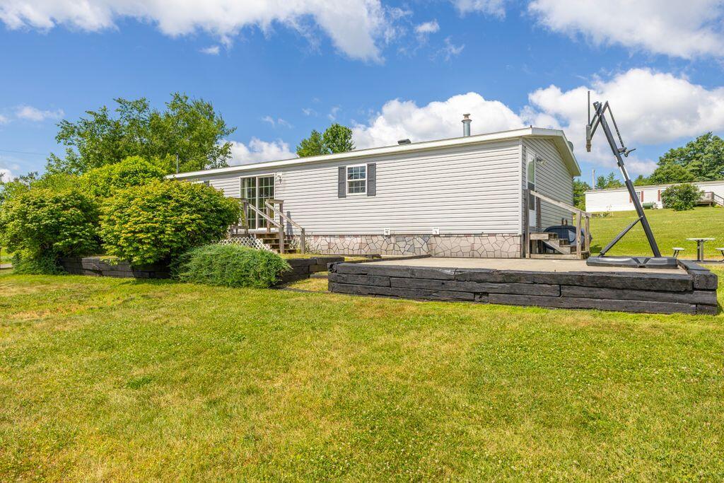 18 Riverside Terrace Sidney, ME 04330 - Photo 5 of 32 5