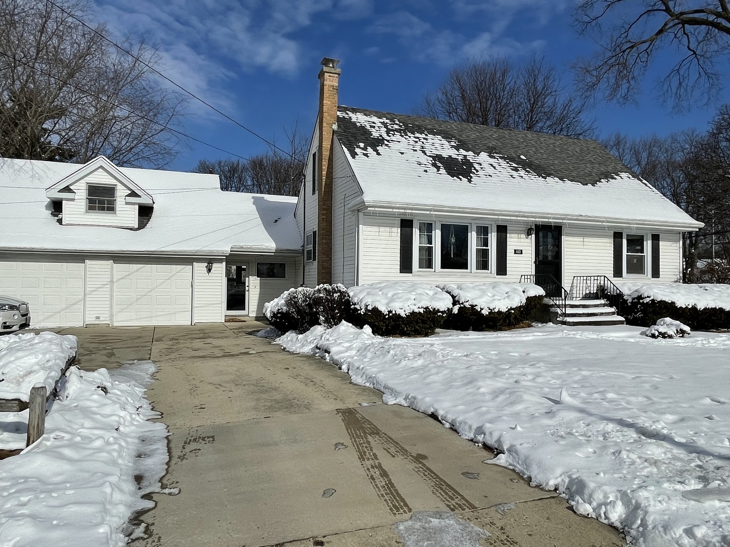 602 North President Street Wheaton, IL 60187 - Photo 3 of 3