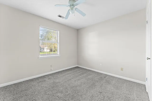 $179,900 | 140 New Gritton Avenue, Oak Grove, KY 42262