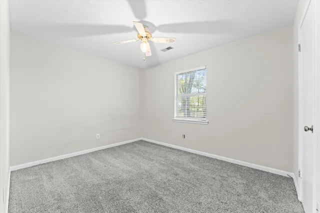 $179,900 | 140 New Gritton Avenue, Oak Grove, KY 42262