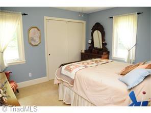 5750 Sweetbriar Road Pfafftown, NC 27040 - Photo 12 of 29 Gallery Image 12