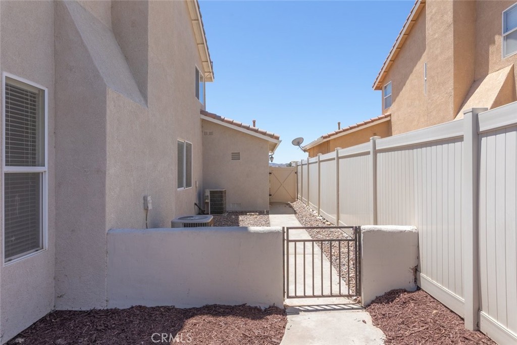 25460 Ridgemoor Road Menifee, CA 92586 - Photo 33 of 39