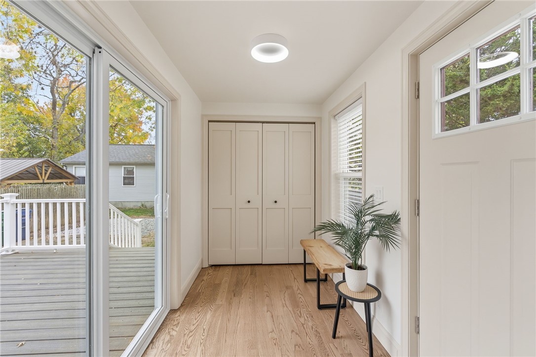 170 Holmes Road Warwick, RI 02888 - Photo 9 of 47