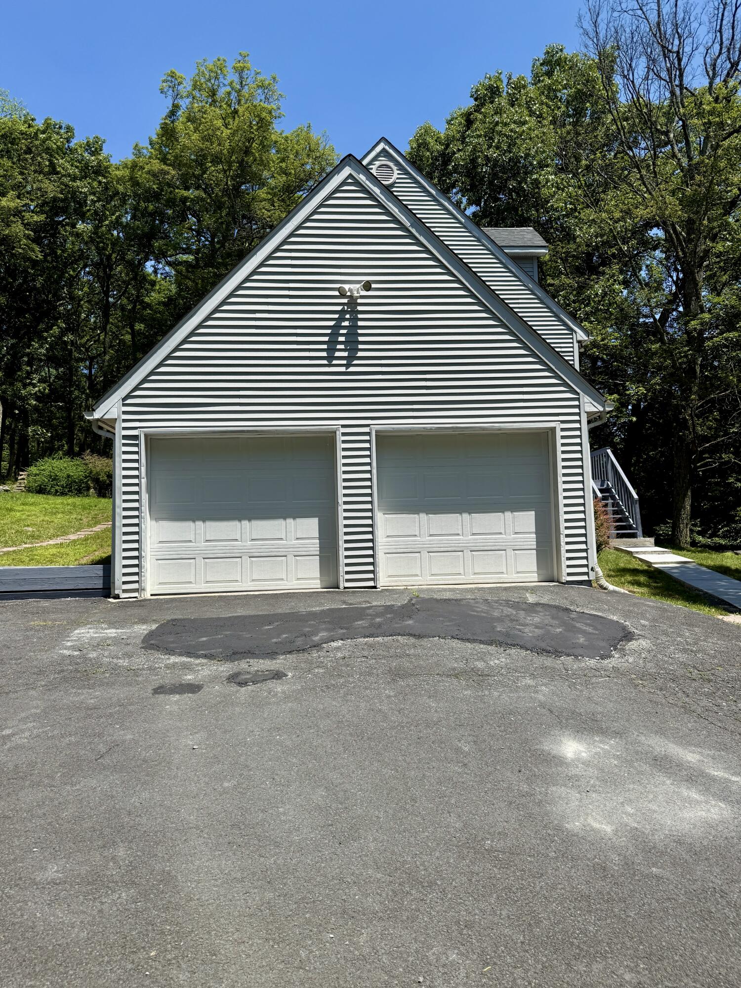 459 Pocono Boulevard Bushkill, PA 18324 - Photo 47 of 62 IMG_7880 2