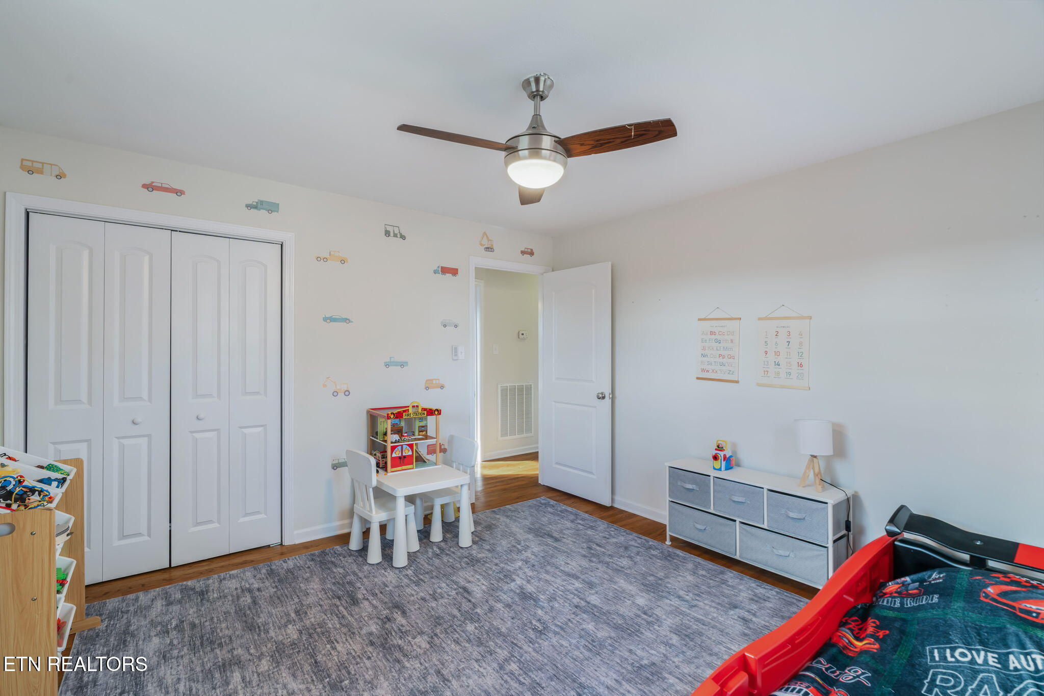 7625 Ogg Road Knoxville, TN 37938 - Photo 23 of 37 25-web-or-mls-7625 Ogg Road-18