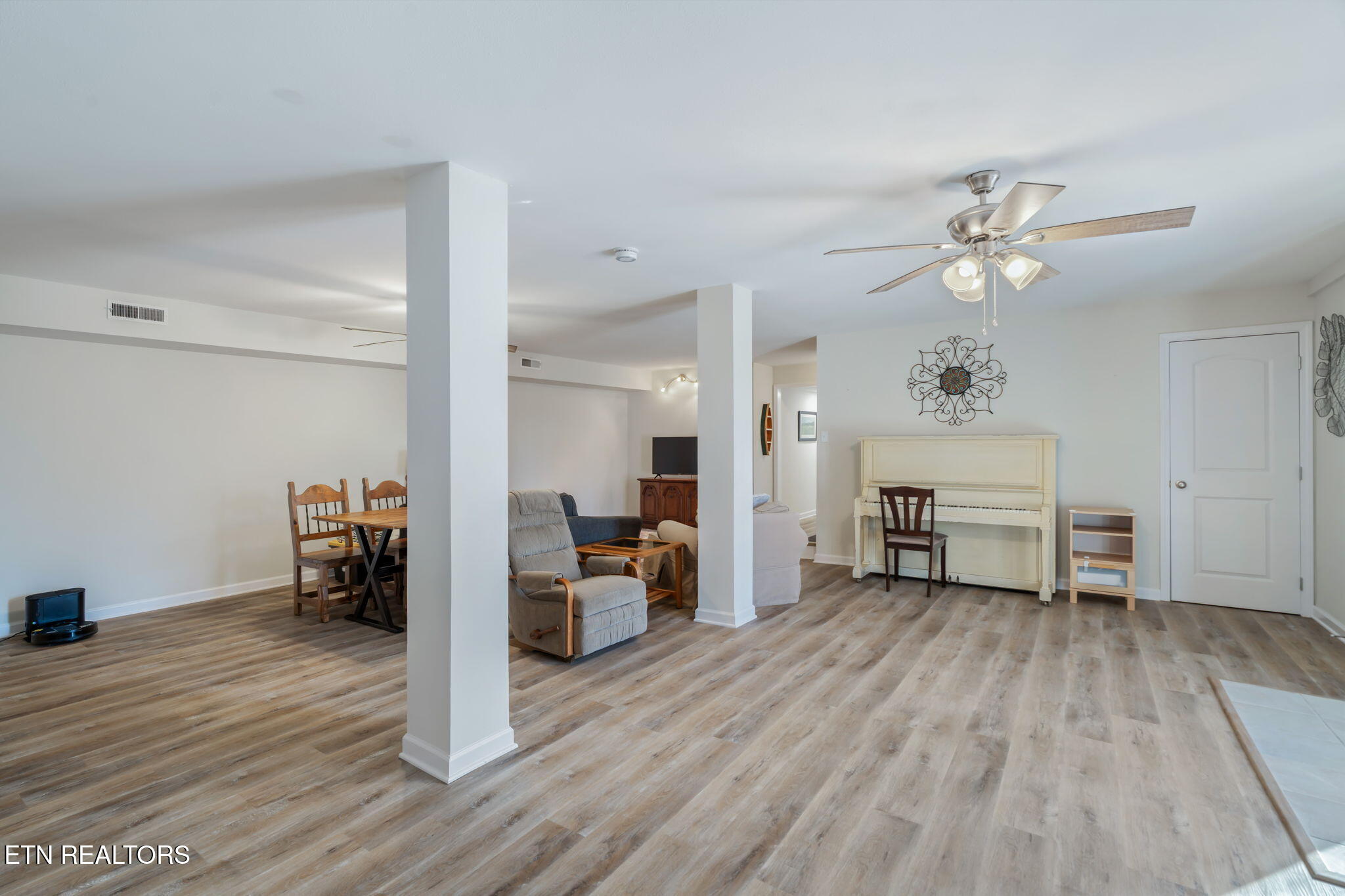 7625 Ogg Road Knoxville, TN 37938 - Photo 30 of 37 36-web-or-mls-7625 Ogg Road-29