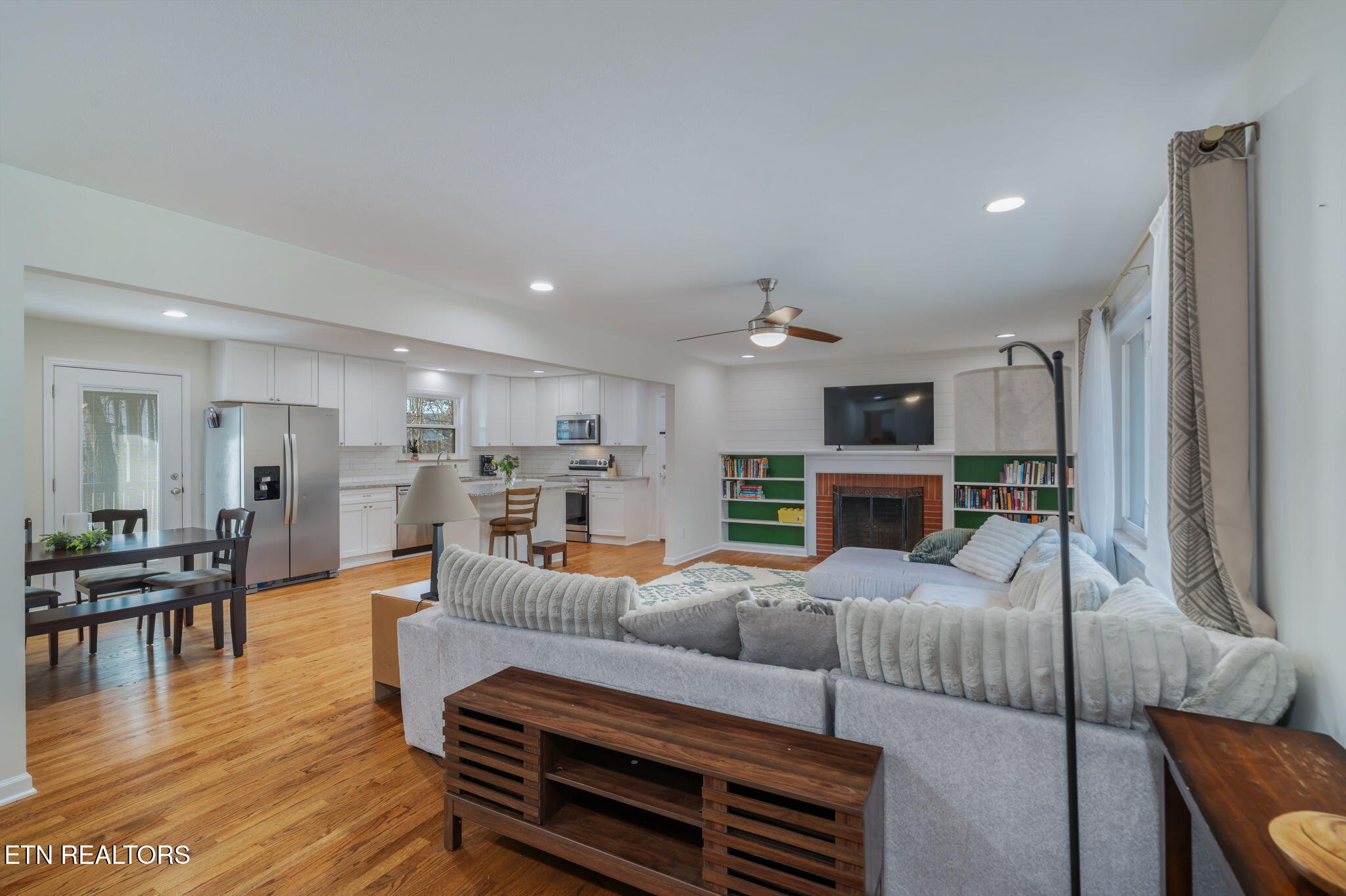 7625 Ogg Road Knoxville, TN 37938 - Photo 4 of 37 9-web-or-mls-7625 Ogg Road-2