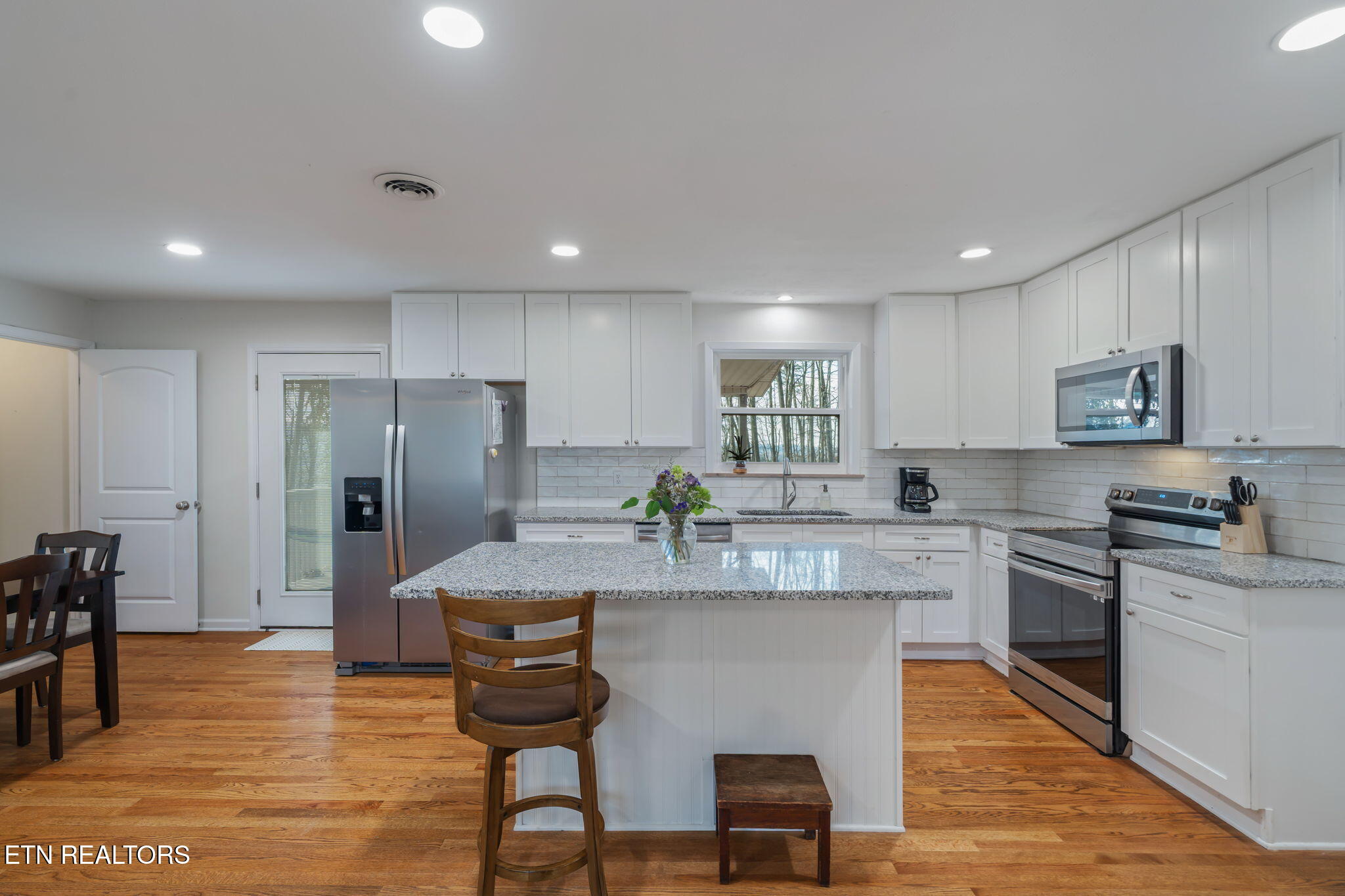 7625 Ogg Road Knoxville, TN 37938 - Photo 5 of 37 13-web-or-mls-7625 Ogg Road-6