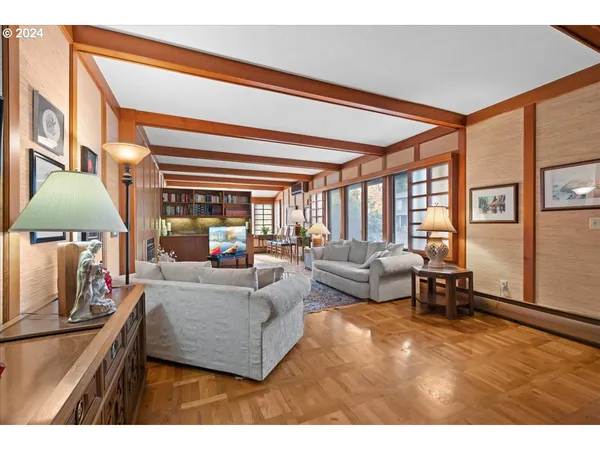 $785,000 | 2119 B Street, Forest Grove, OR 97116