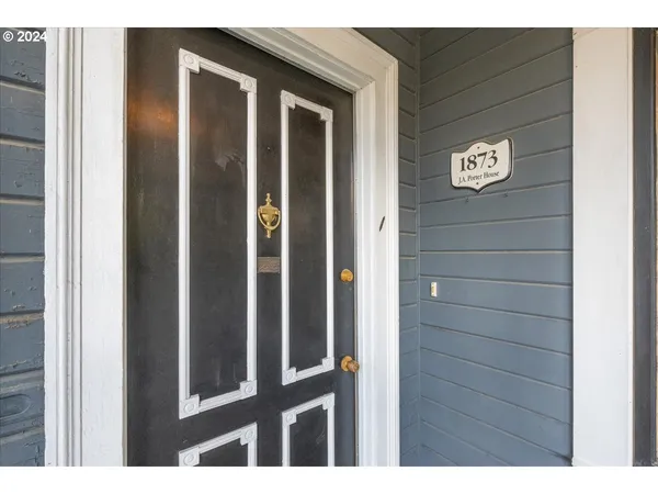 $785,000 | 2119 B Street, Forest Grove, OR 97116