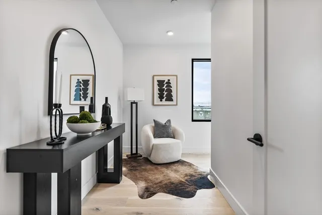 $1,649,000 | 33 A Street, Unit 501, Boston, MA 02127